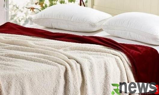 Different blanket cleaning methods